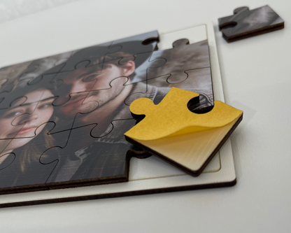 Puzzle personalizat din lemn cu poza ta – Cadou romantic