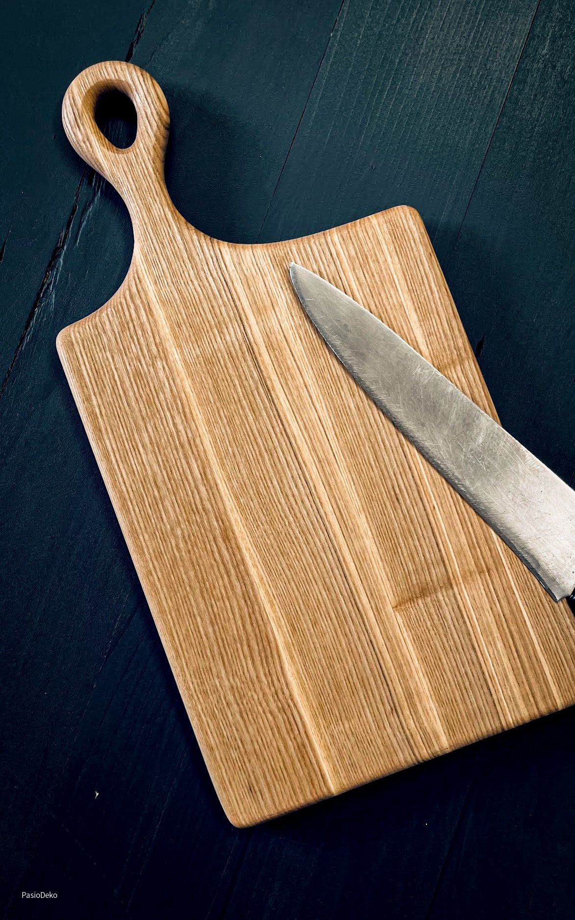 Tocător din lemn masiv de frasin pentru uz zilnic în bucătărie sau ca mic cadou util